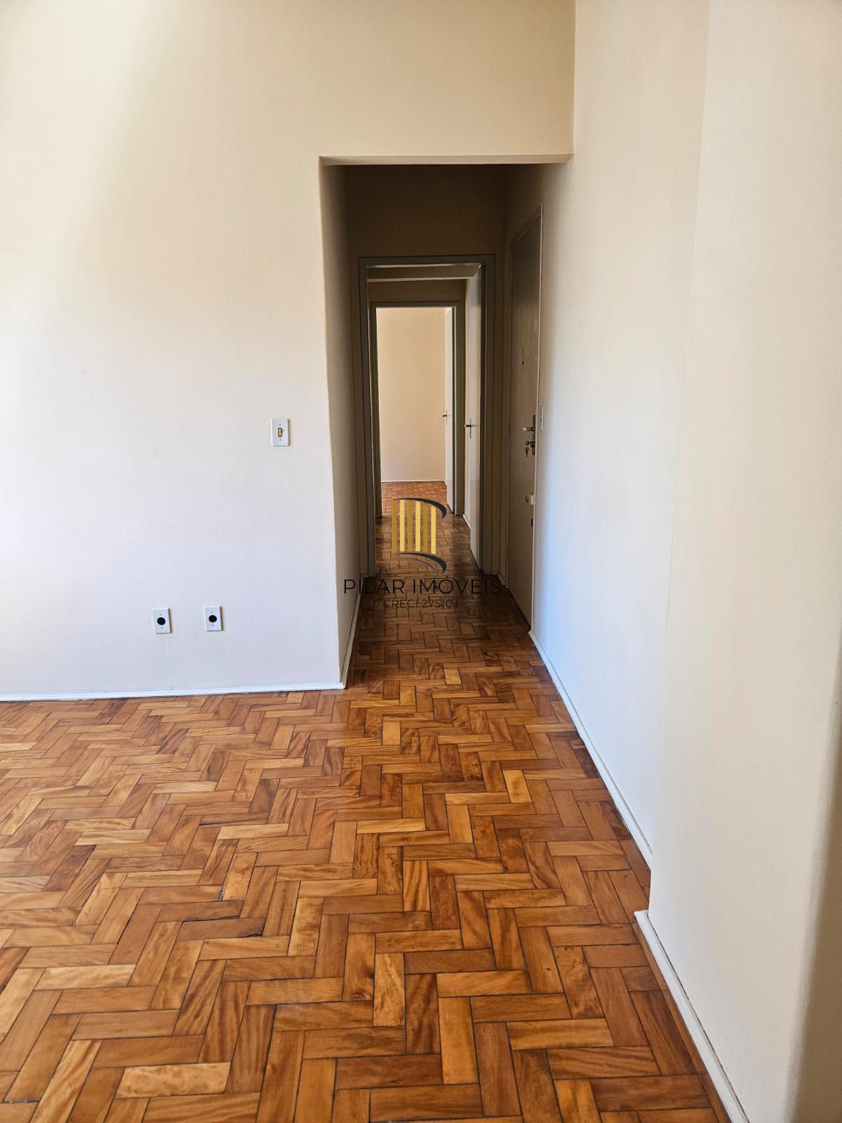 APARTAMENTO DE 2 DORMITÓRIOS