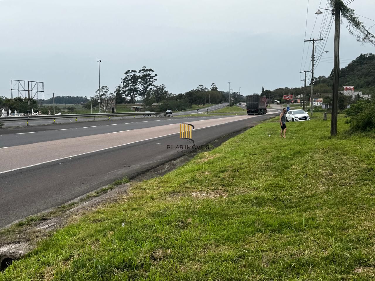 **Oportunidade Única! ÁREA MISTA à Venda em Osório na BR101, Rio Grande do Sul!** - Pilar Imóveis