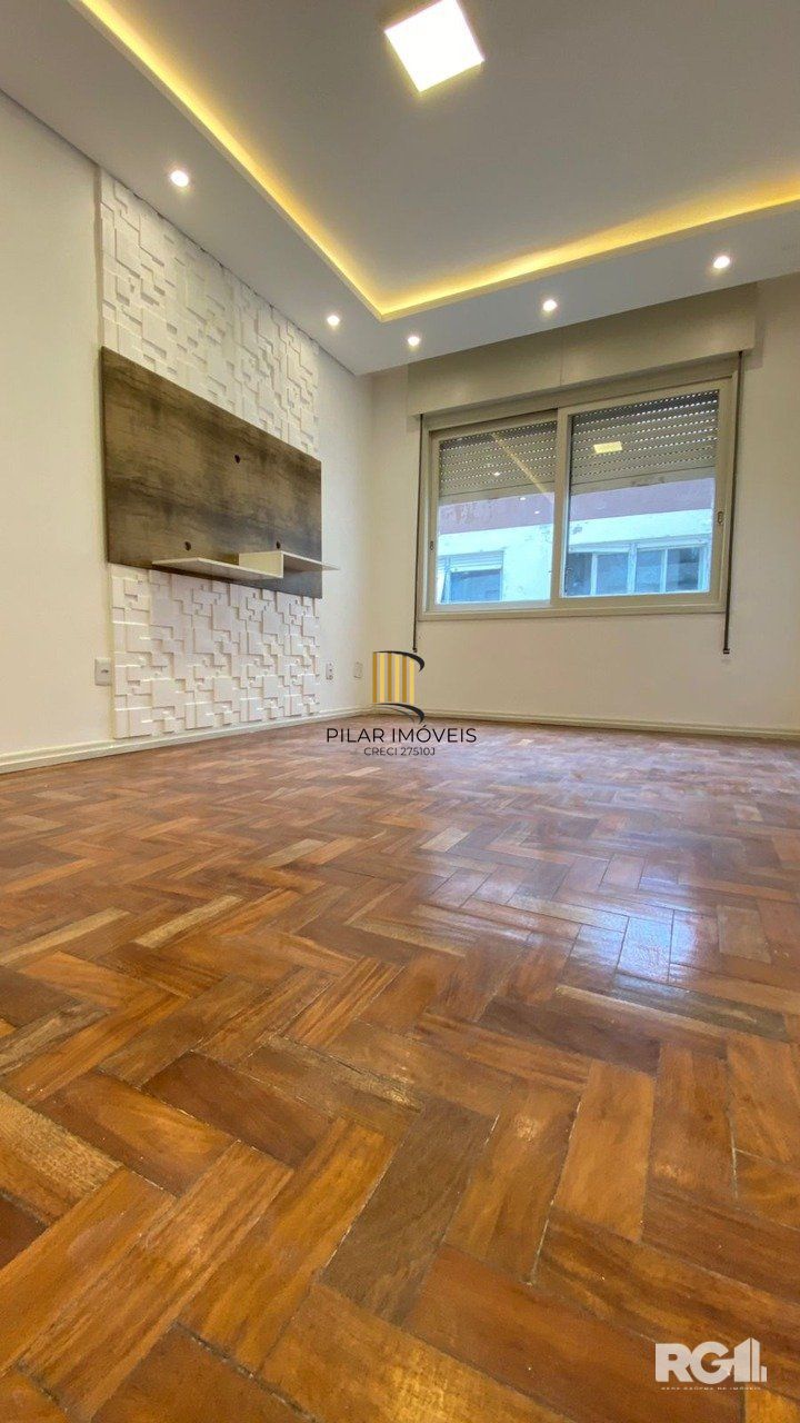 IMPECÁVEL APARTAMENTO 1 DORMITÓRIO - SEMI MOBILIADO COD. 389929-RP