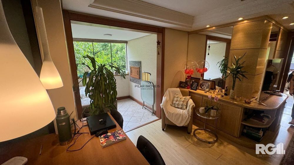 APARTAMENTO SEMI MOBILIADO - 3  DORM COM  GAR - CÓD. RP390648