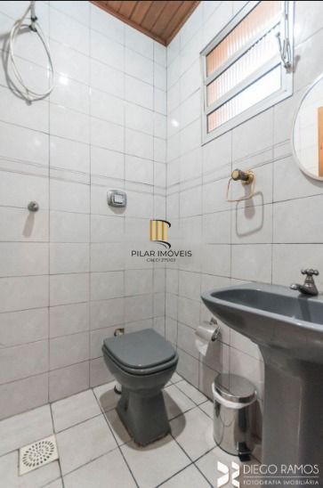 Casa para Venda - 190m², 4 dormitórios, sendo 1 suites, 2 vagas - Partenon