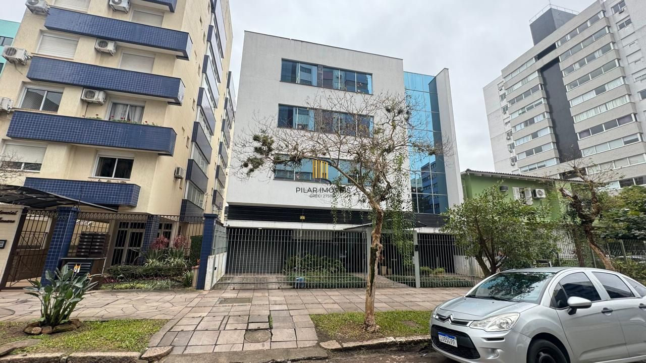 SALA COMERCIAL NO MENINO DEUS