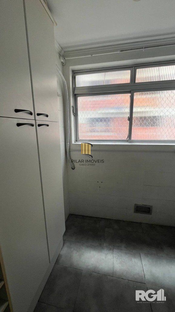 Apartamento-2 dormitorios-Cidade Baixa.