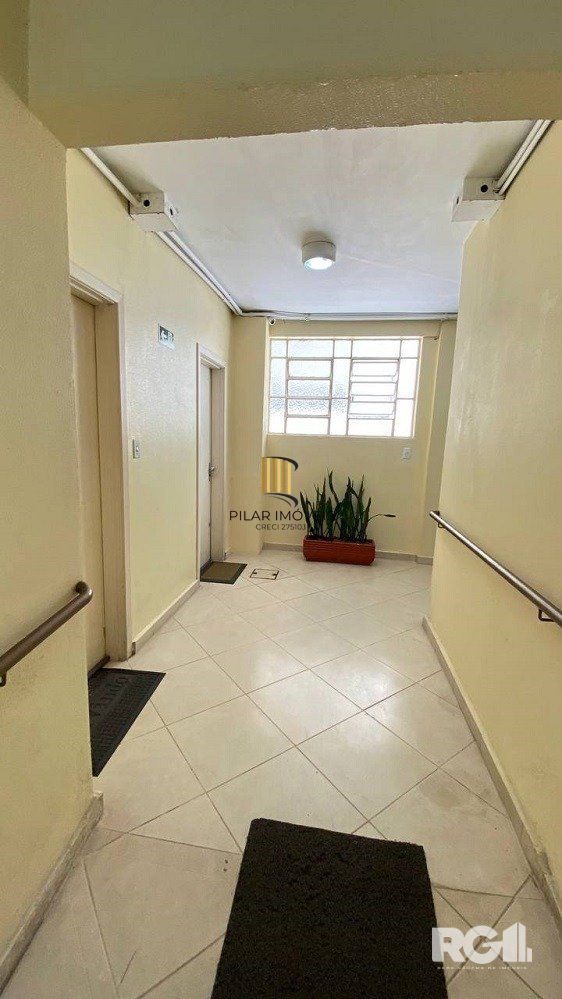 APARTAMENTO 3  DORMITÓRIOS DE FRENTE PRÓXIMO A REDENÇÃO