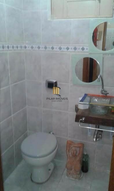 3 dormitórios com garagem no Menino Deus.