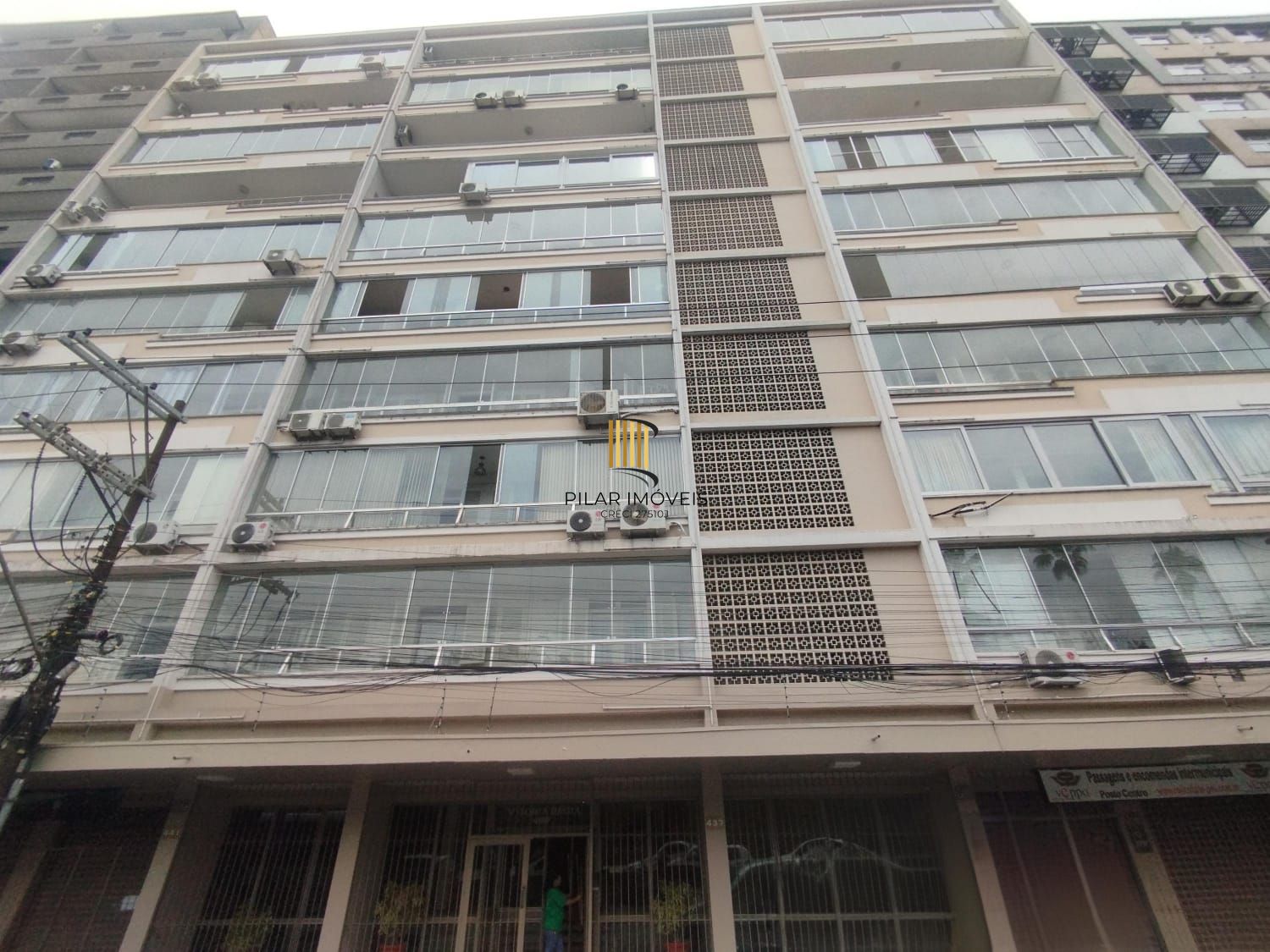 🏡 Apartamento com 3 dormitórios e vaga de garagem na João Pessoa – conforto e praticidade no coração de Porto Alegre!