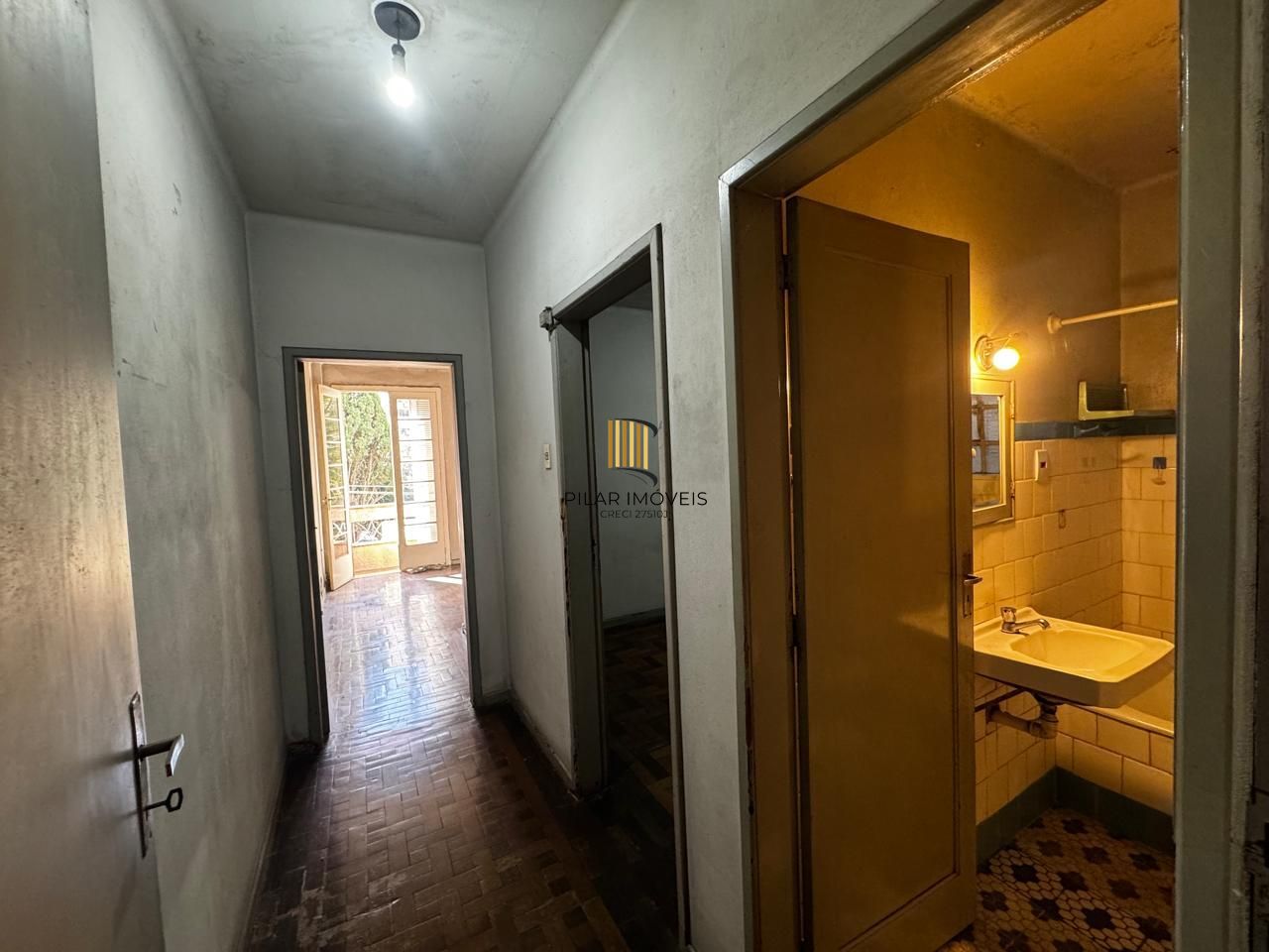 Apartamento desocupado no coração do Centro Histórico de Porto Alegre