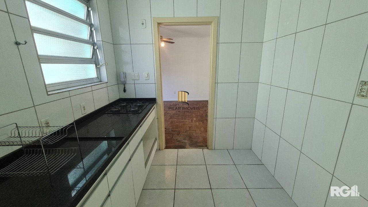 EXCELENTE APARTAMENTO DE FRENTE COM 2 DORM. CÓD. RP389882