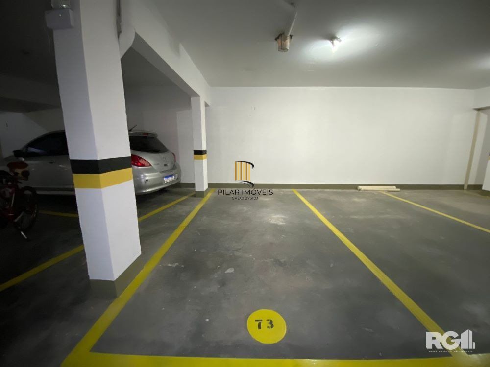 APARTAMENTO 2 DORMITÓRIOS COM VAGA DE GARAGEM COBERTA! CÓD.390235