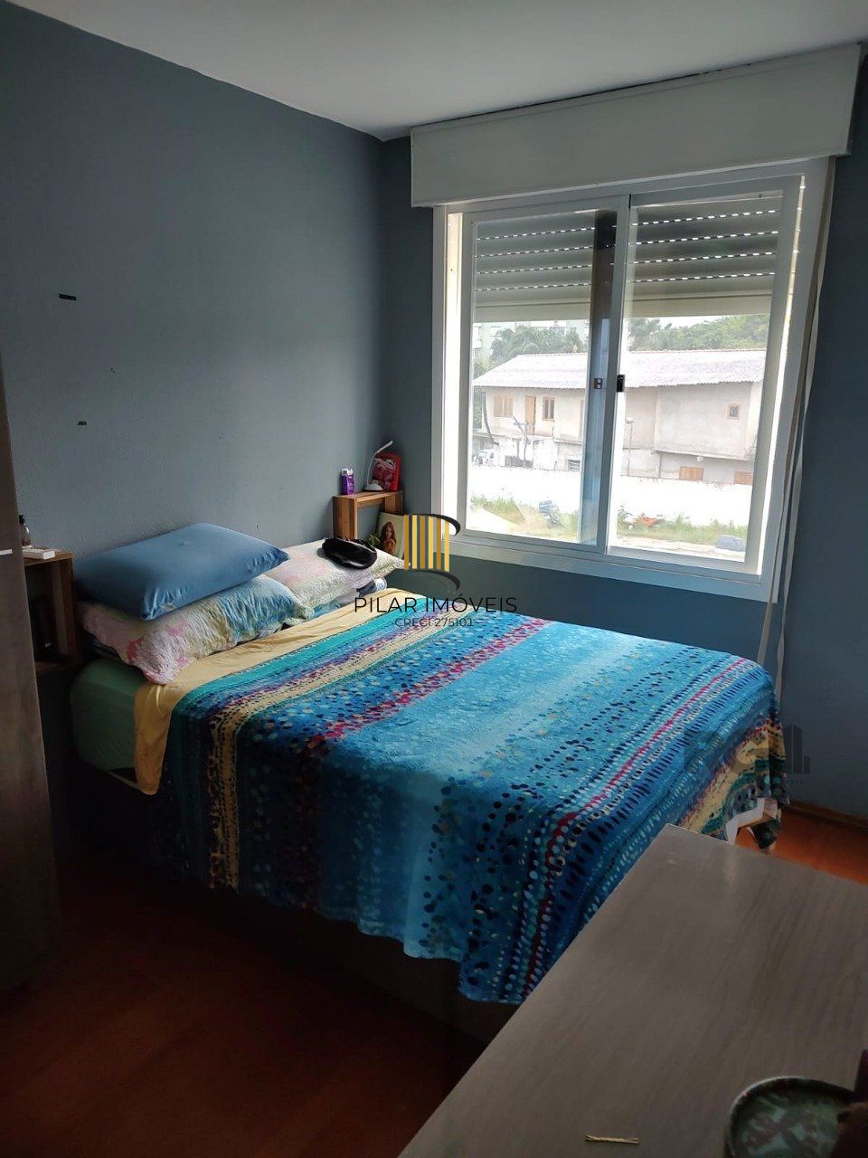 Ótimo apartamento 2 dormitórios de fundos, com garagem, bairro Cavalhada-Porto A