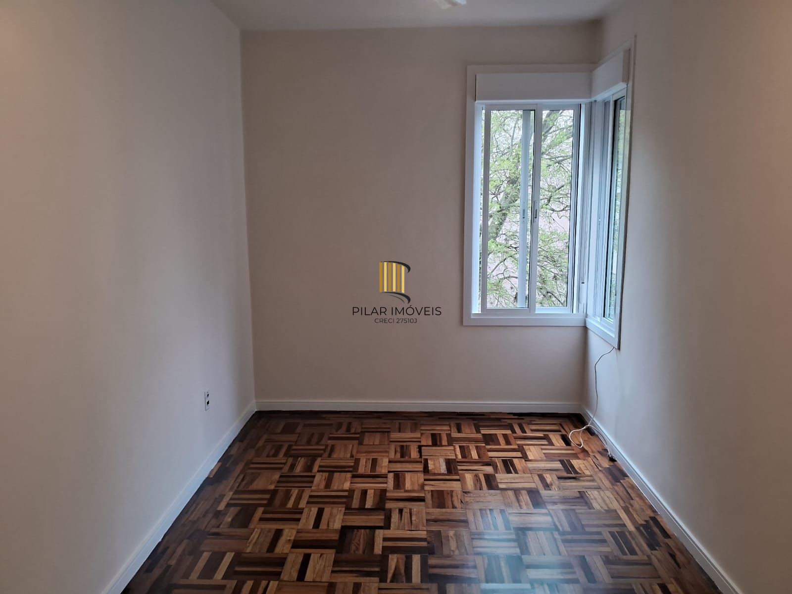Apartamento 01 dormitório, desocupado na Cidade Baixa!