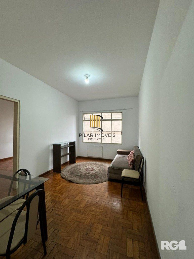 Apartamento 01 dormitório no Centro.