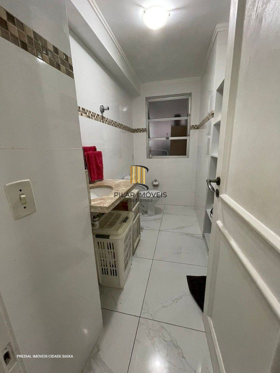 Apartamento para Venda - 121m², 3 dormitórios, sendo 1 suites, 1 vaga - Rio Bran