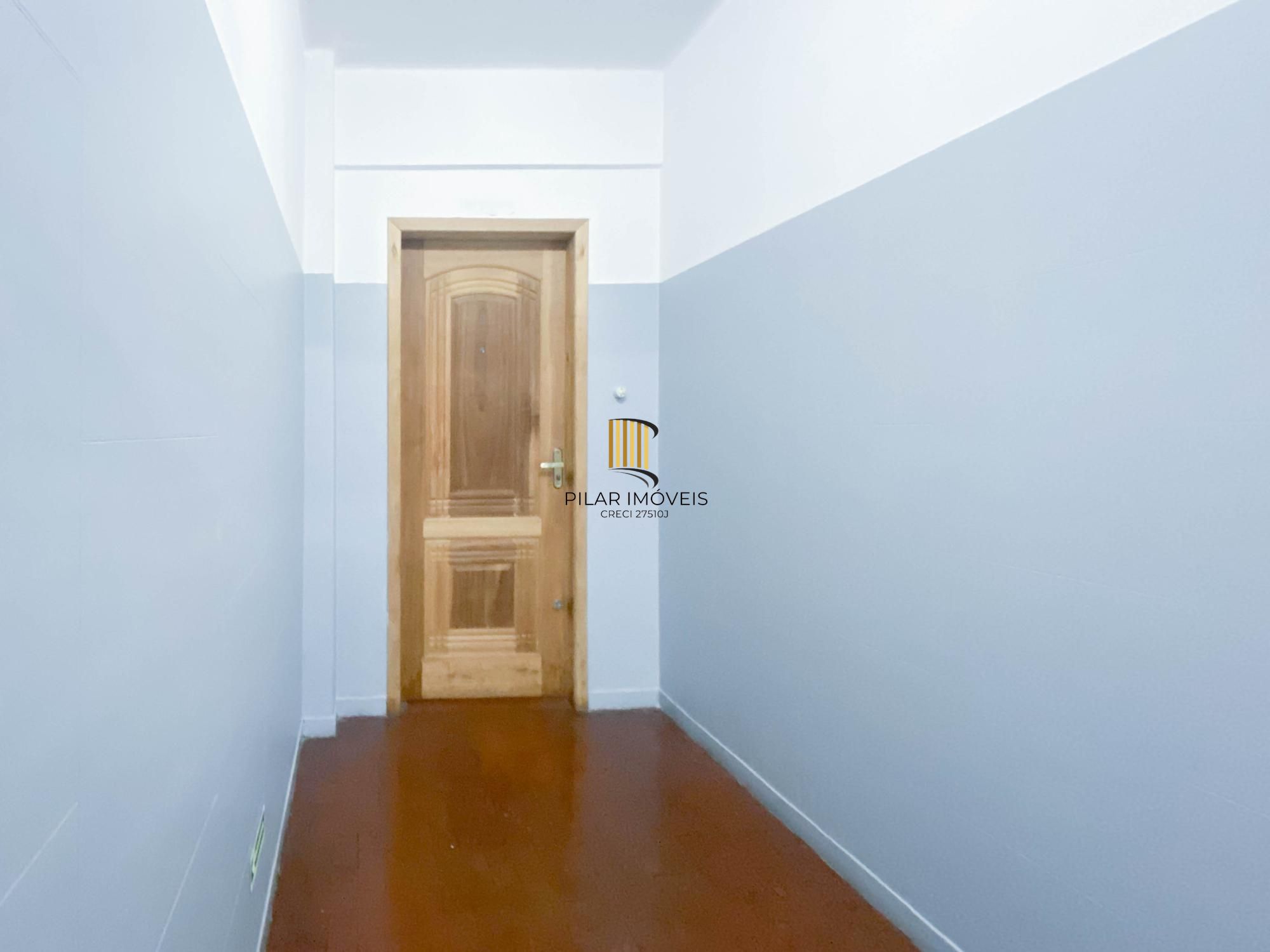 Sala Comercial Vista para o Guaíba, 2 Ambientes e Banheiro - Galeria do Rosário