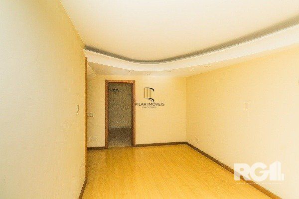 APARTAMENTO DE 3 DORMITÓRIOS COM VAGA DE GARAGEM NA AV IGUASSU
