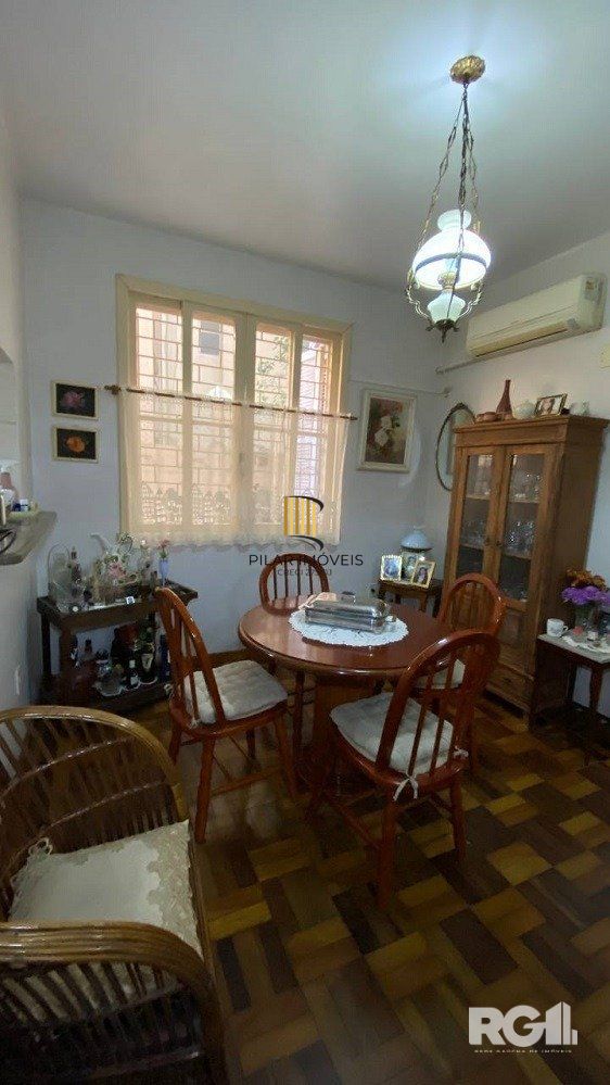 Apartamento à venda no Ed. Jaguari, localizado na Rua Jose do Patrocinio, no bairro Cidade Baixa em Porto Alegre