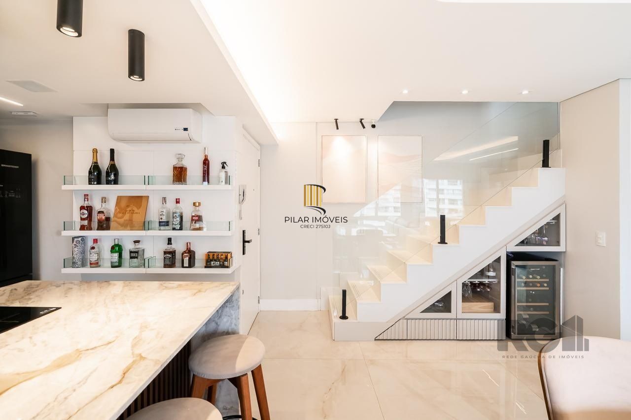 Cobertura 3 dormitórios à venda Petrópolis Porto Alegre/RS