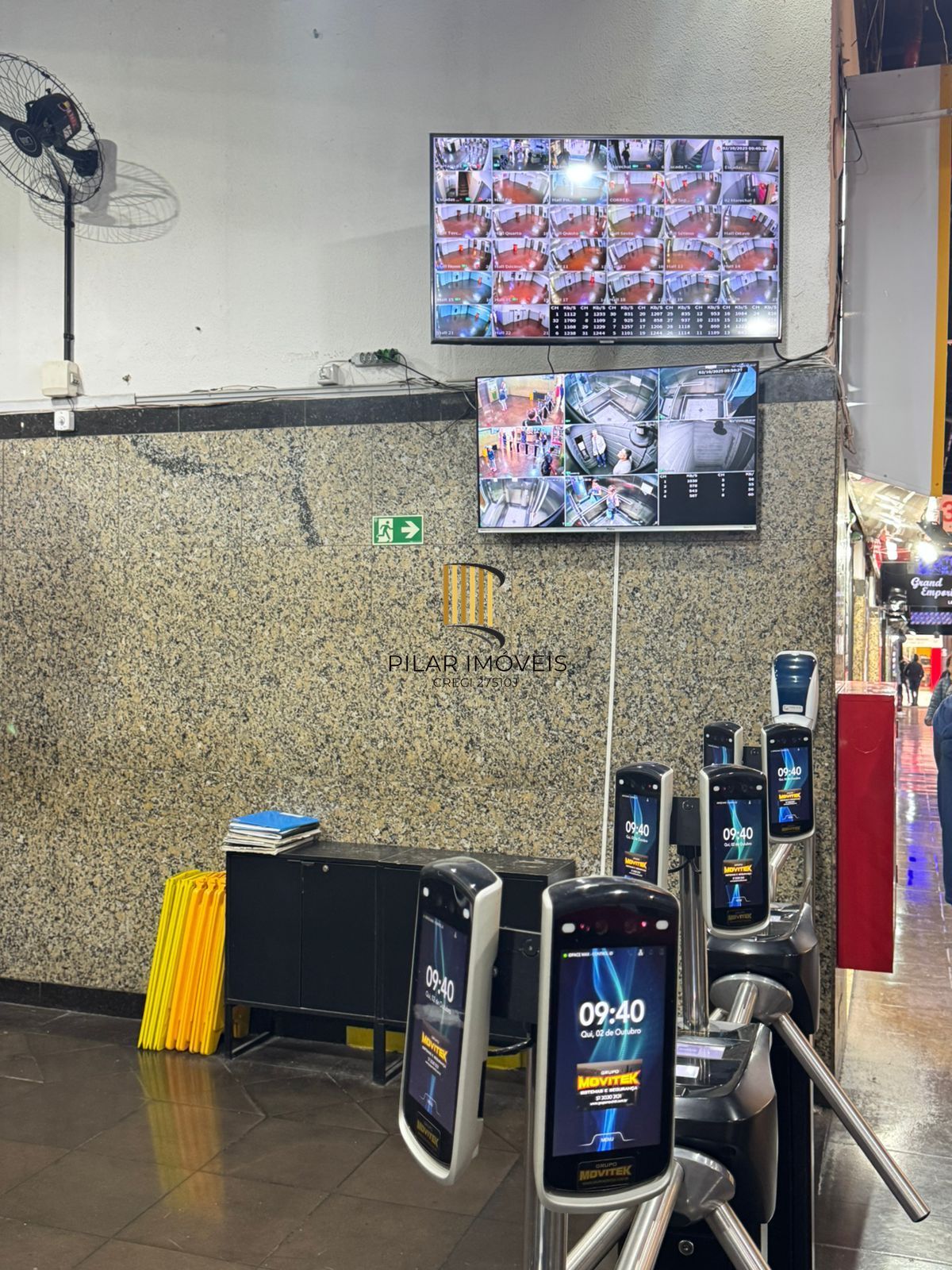 Consultório Vista para o Guaíba, 2 Ambientes e Banheiro - Galeria do Rosário