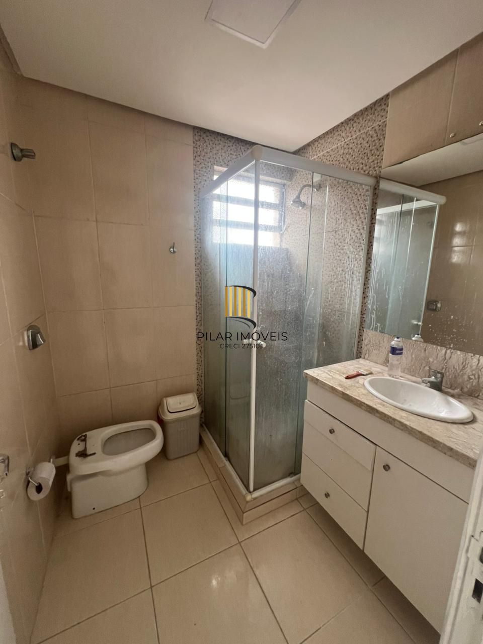 Cobertura reformada com terraço