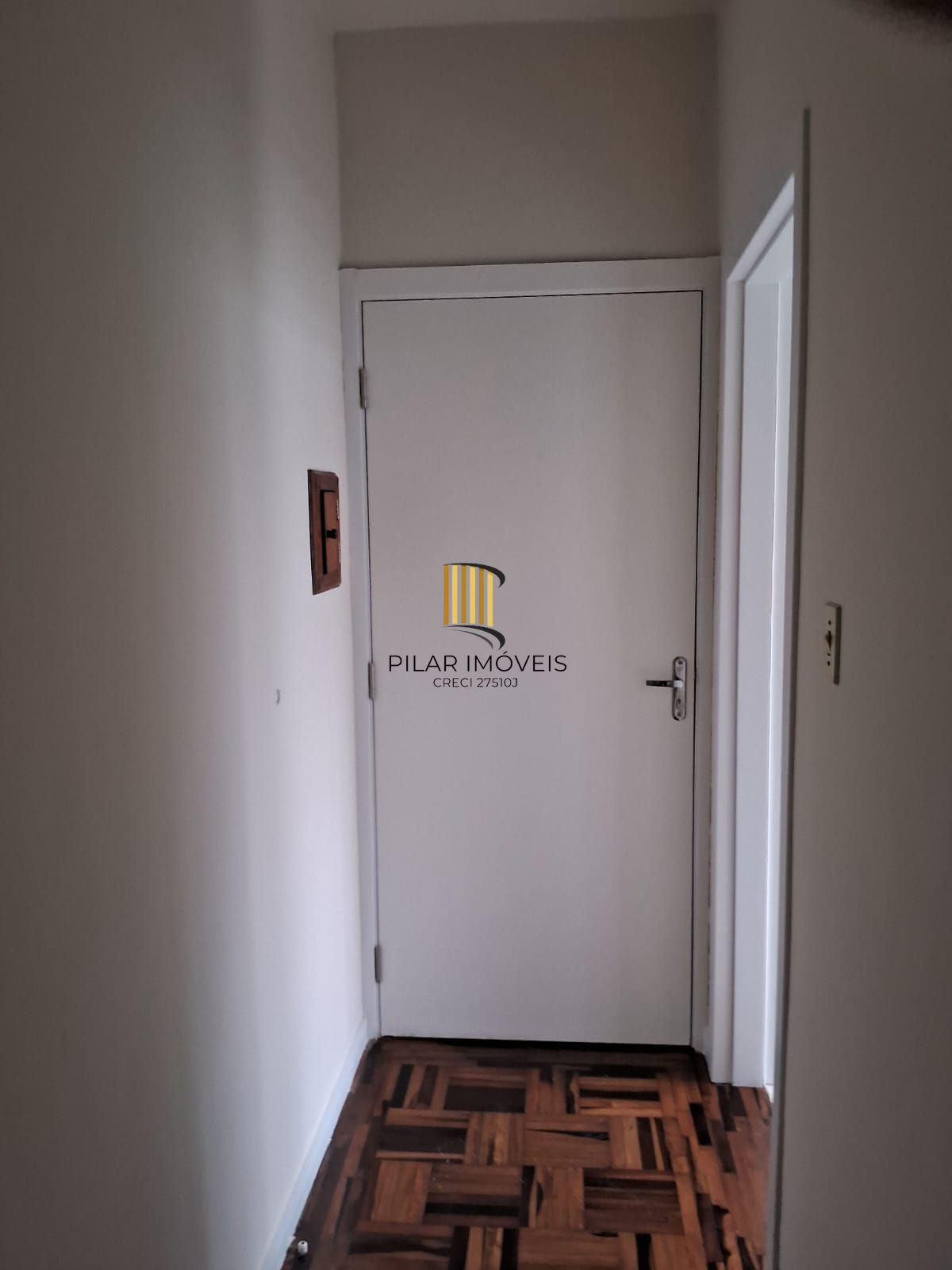 Apartamento 01 dormitório, desocupado na Cidade Baixa!