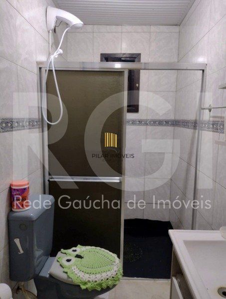 Casa à venda com 3 quartos e garagem 2 carros!