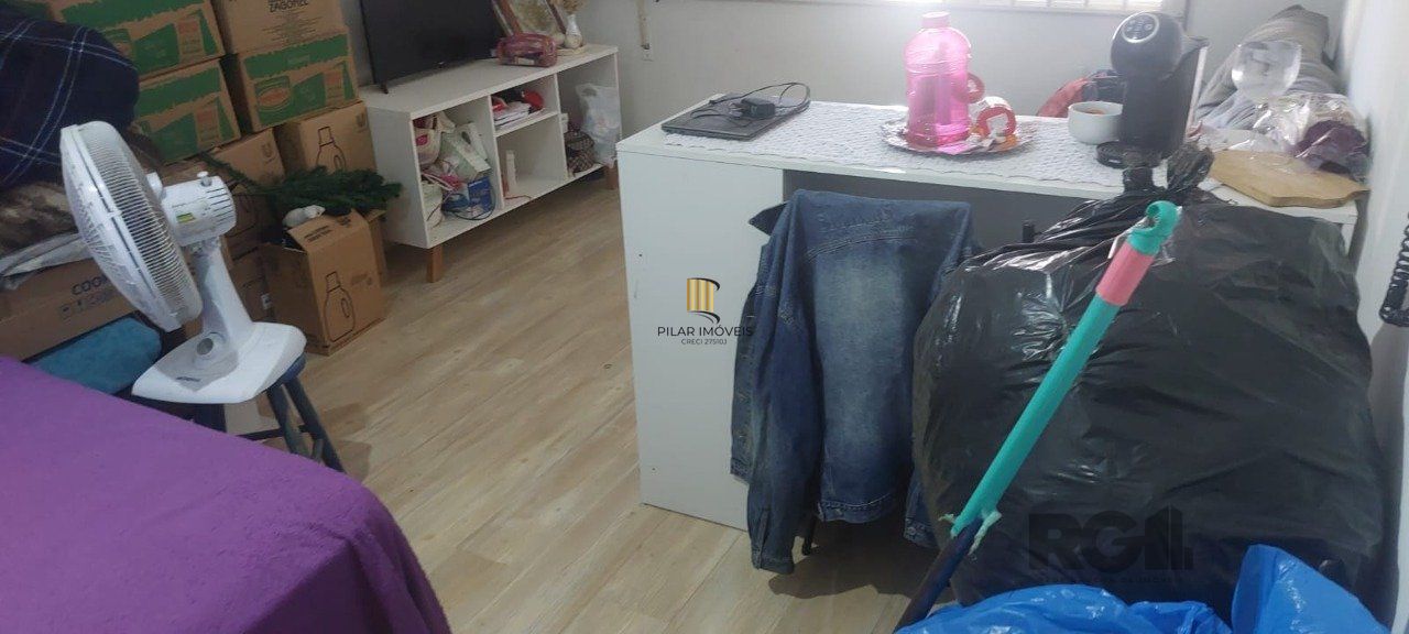 Apartamento 1 dormitórios à venda Floresta Porto Alegre/RS