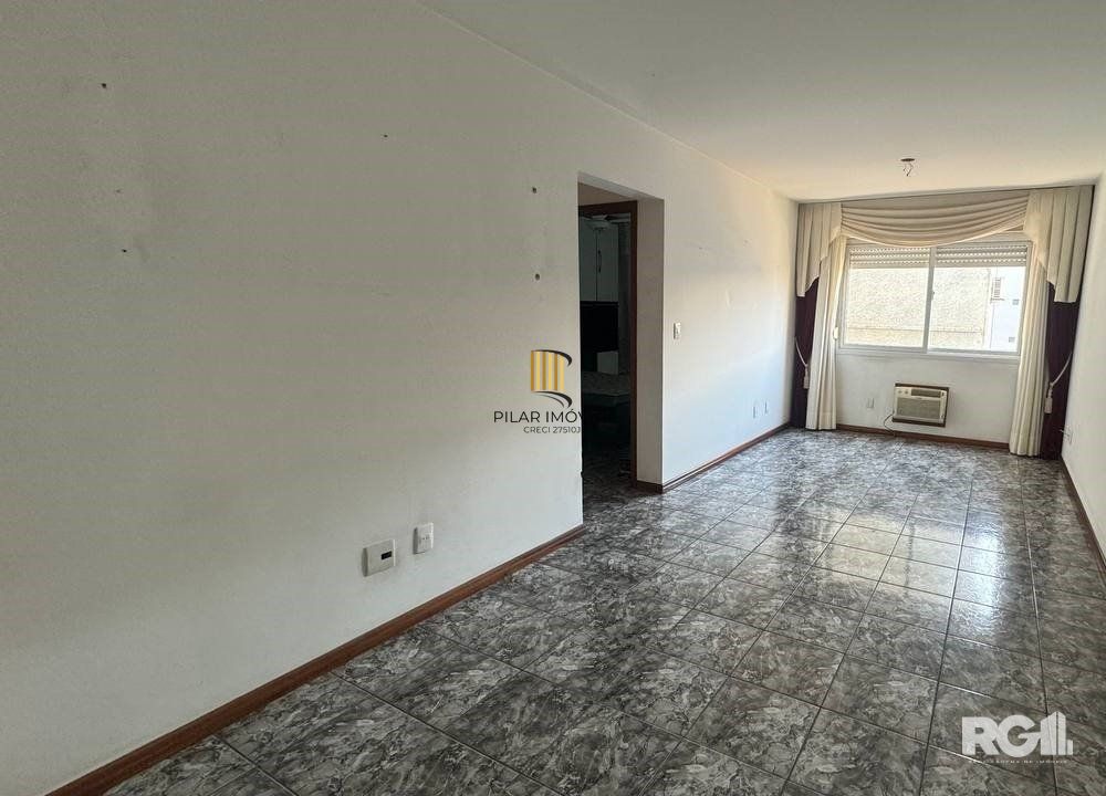 APARTAMENTO DE 1 DORMITÓRIO EM EXLENTE LOCALIZAÇÃO!
