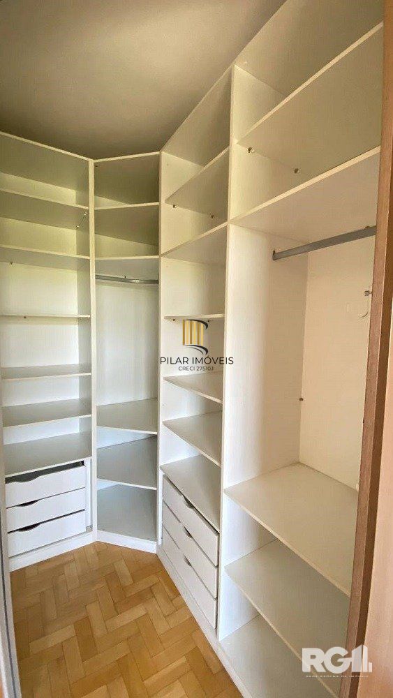 APARTAMENTO 3  DORMITÓRIOS DE FRENTE PRÓXIMO A REDENÇÃO