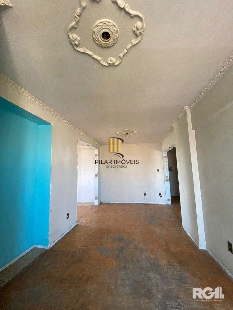 Apartamento à venda em Porto Alegre - 3 quartos - Santana