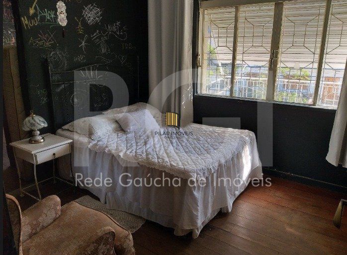 Casa à venda com 3 quartos, 301m² Bairro Santo Antonio