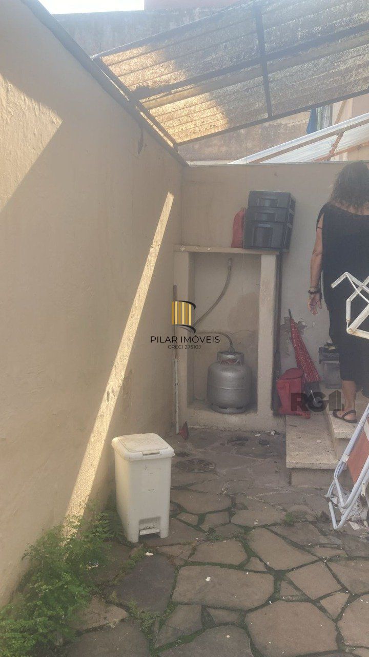 Apartamento 1 dormitórios à venda Floresta Porto Alegre/RS