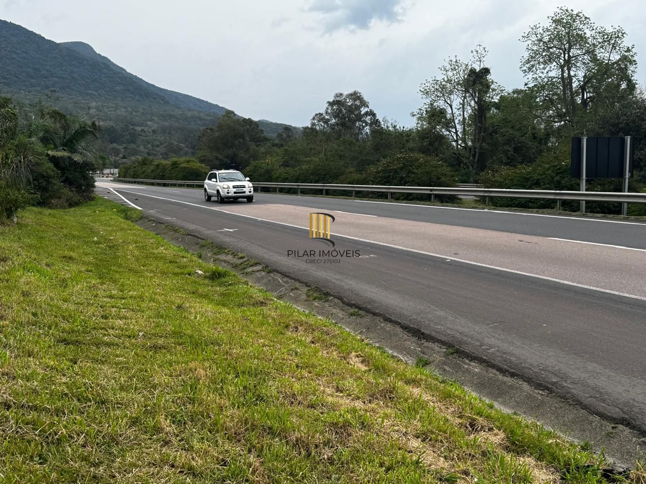 **Oportunidade Única! ÁREA MISTA à Venda em Osório na BR101, Rio Grande do Sul!**