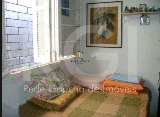 Casa para Venda - 188m², 4 dormitórios, 4 vagas - Menino Deus