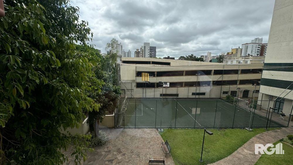 APARTAMENTO SEMI MOBILIADO - 3  DORM COM  GAR - CÓD. RP390648