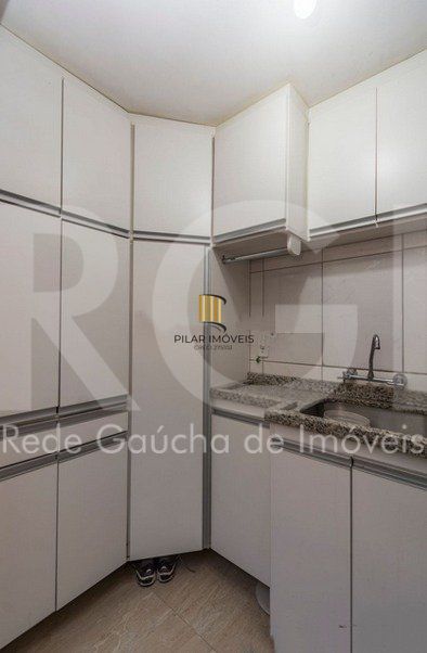 Casa 3 dormitórios à venda Menino Deus Porto Alegre/RS