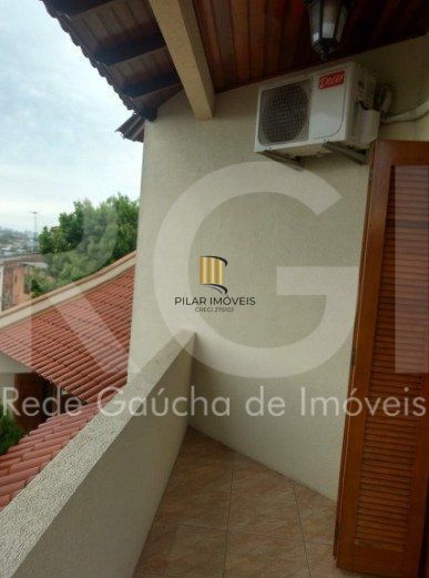 Casa para Venda - 287m², 4 dormitórios, sendo 1 suites, 4 vagas - Partenon