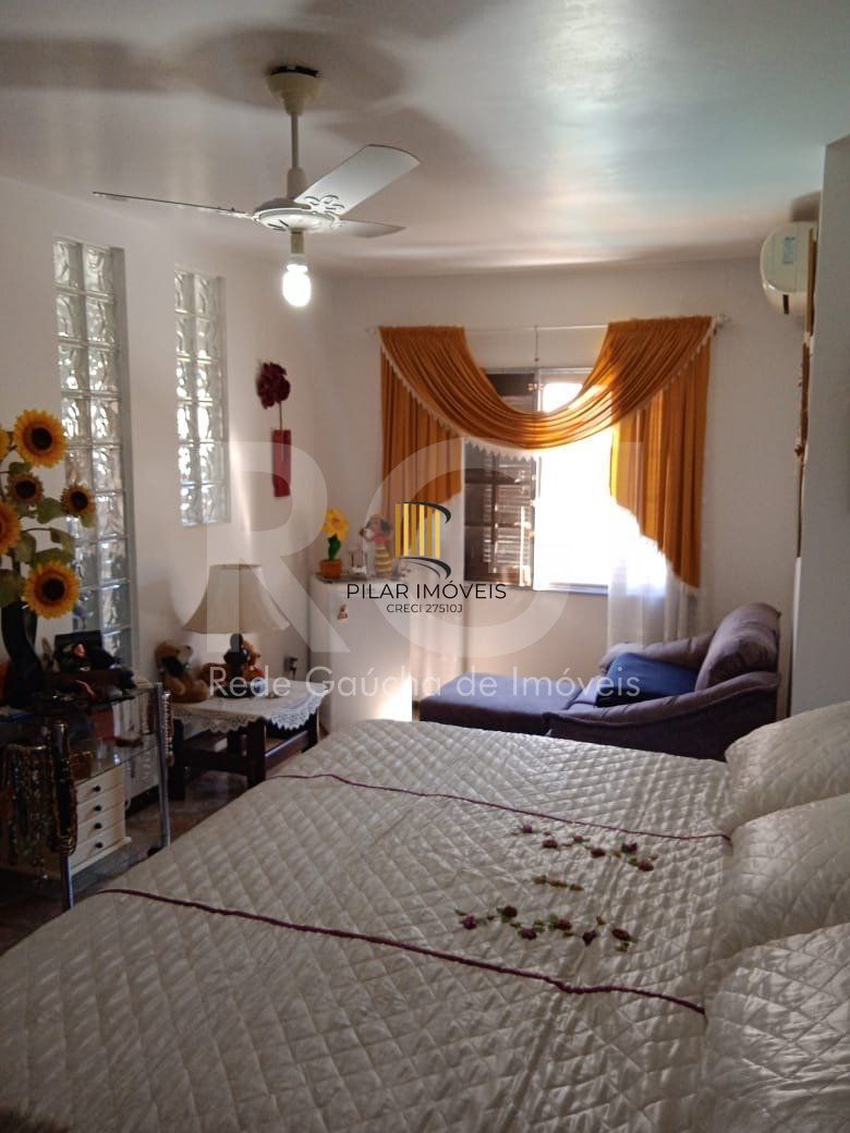 Casa para Venda - 750m², 6 dormitórios, sendo 3 suites, 4 vagas - Partenon