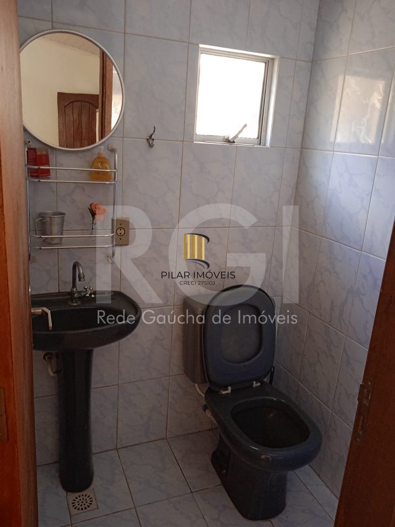Casa para Venda - 750m², 6 dormitórios, sendo 3 suites, 4 vagas - Partenon