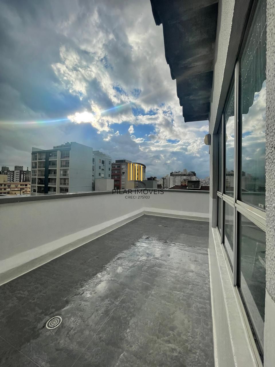 Amplo Apartamento 2 dormitórios com vaga!