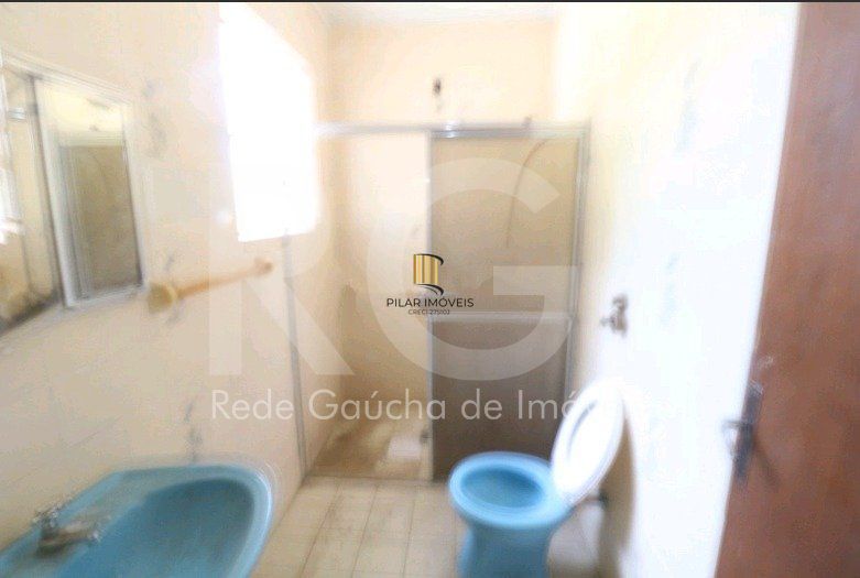 Casa para Venda - 280m², 3 dormitórios, 4 vagas - Cidade Baixa