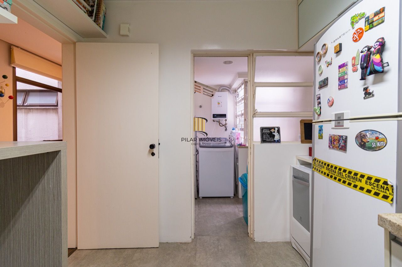 Apartamento 2 Dorm (1 Suíte) com 2 Banheiros, Vaga e Varanda – 87m² na Floresta