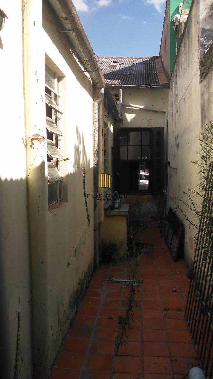 Casa para Venda - 100m², 3 dormitórios, Cidade Baixa