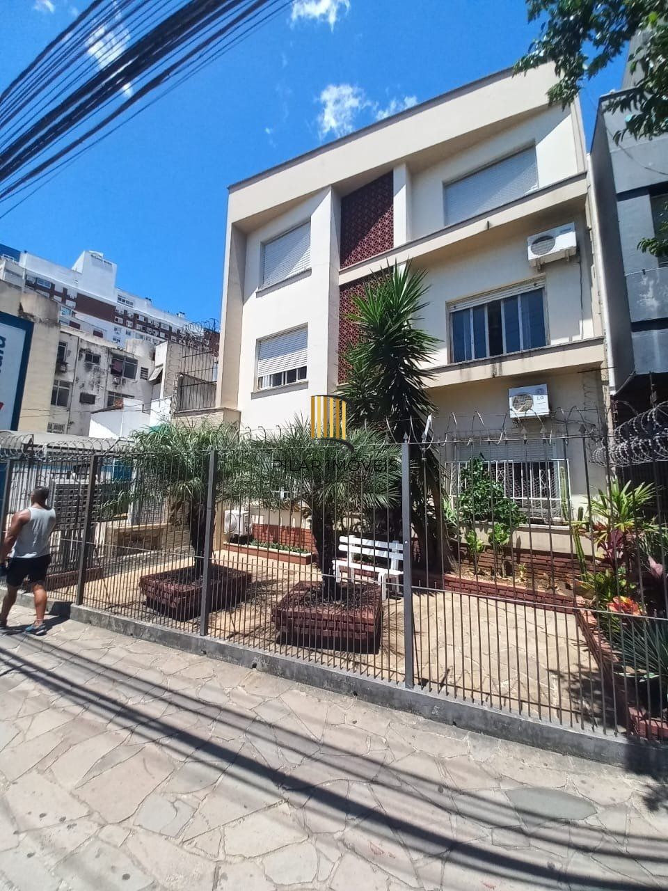 Apartamento  com 2 quartos, desocupado em frente ao zaffari  na Cidade Baixa!