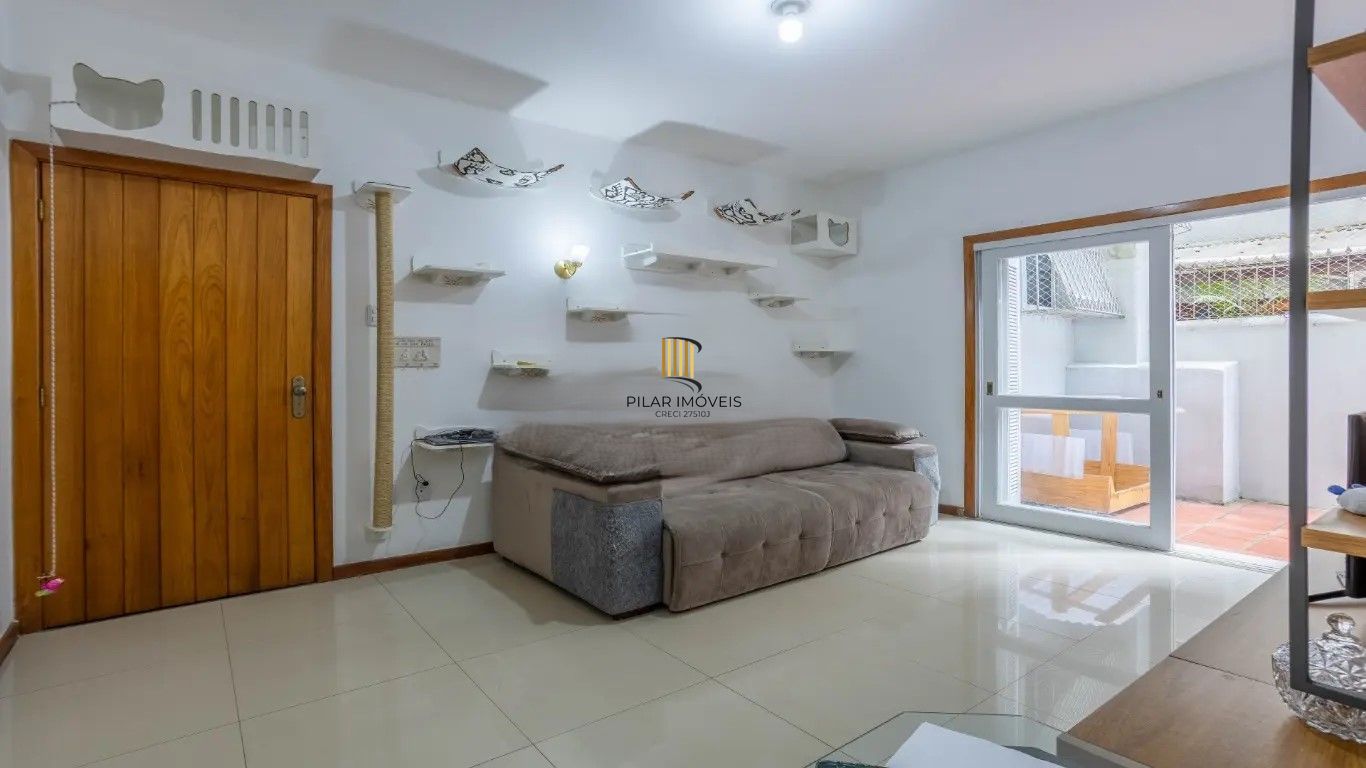 Apartamento de 2 dormitórios no centro histórico de Poa - Pilar Imóveis