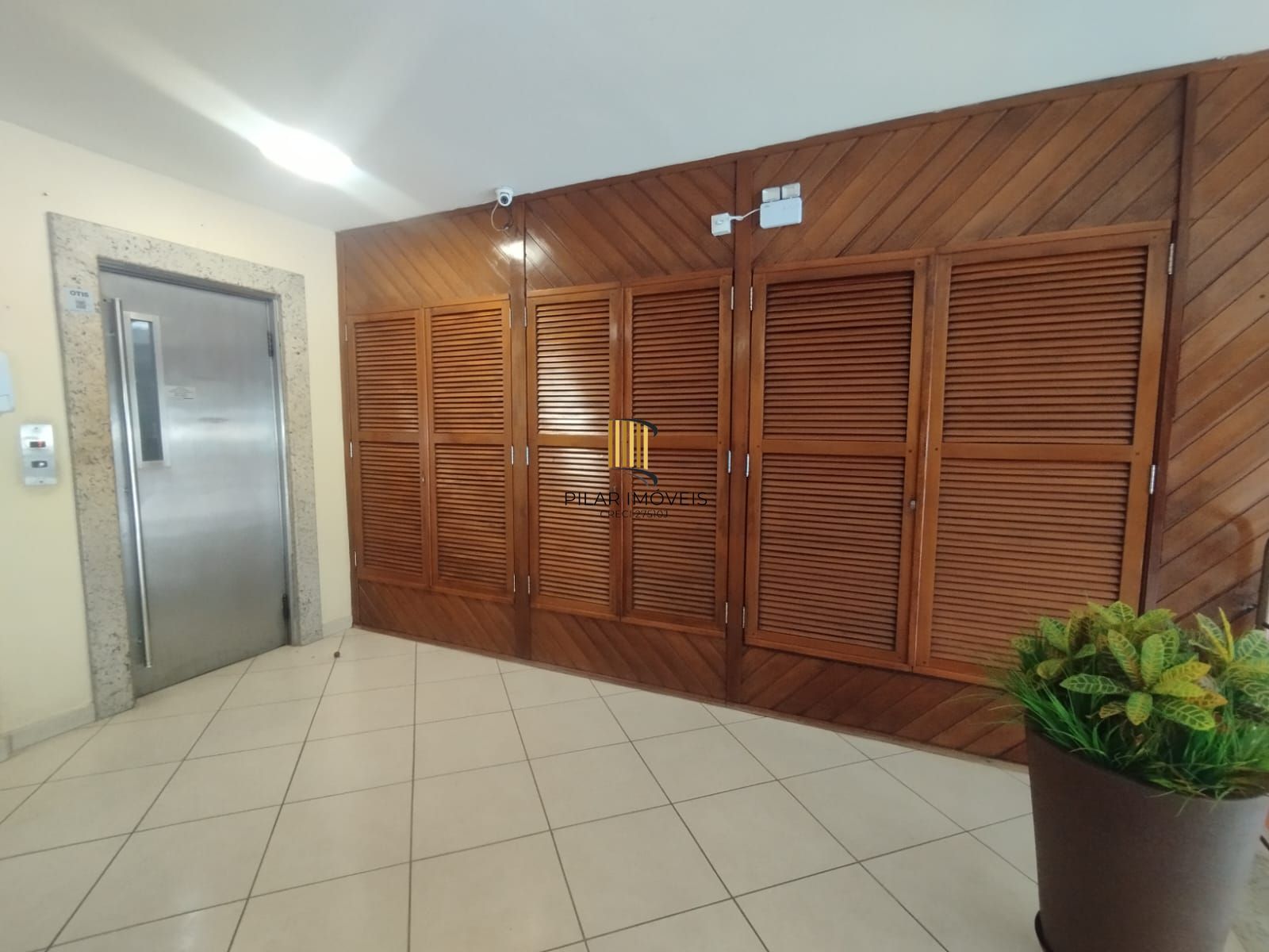 🏡 Apartamento com 3 dormitórios e vaga de garagem na João Pessoa – conforto e praticidade no coração de Porto Alegre!