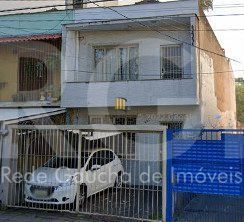 Casa com 4 quartos, 4 banheiros  e amplo pátio no miolo do bairro Cidade Baixa! - Pilar Imóveis
