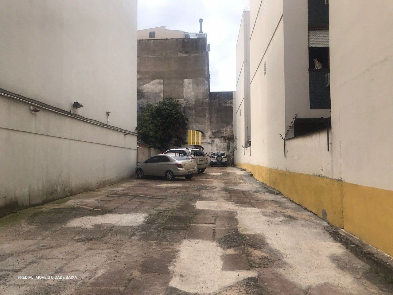 Apartamento para Venda - 121m², 3 dormitórios, sendo 1 suites, 1 vaga - Rio Bran