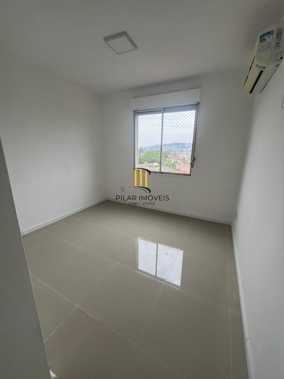 Cobertura reformada com terraço