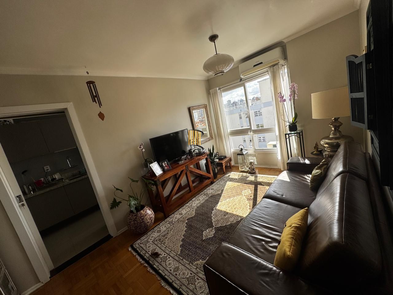 Apartamento de 3 dormitórios com garagem - Santana - Porto Alegre Cód. 216308-RP