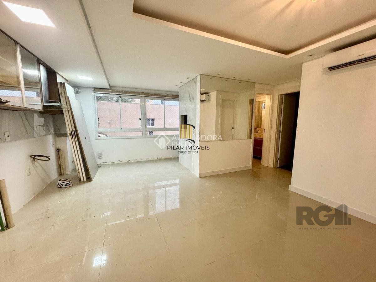 À venda Apartamento, de  dois dormitórios, em Canoas,  Bairro Guajuvíras.